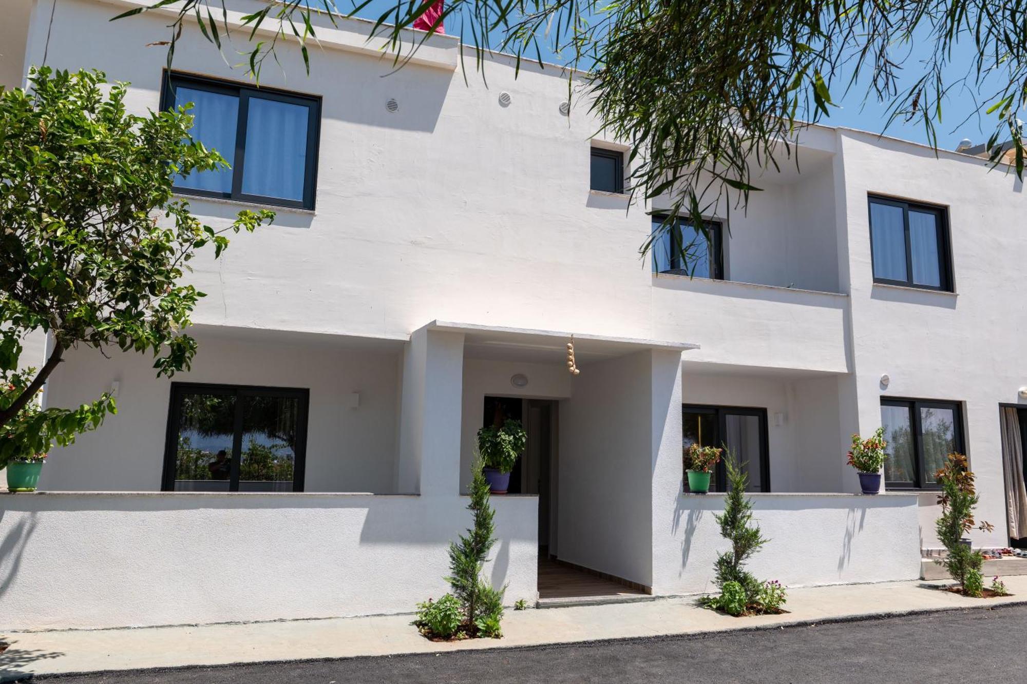 Vila Sefedin Ksamil Exteriör bild